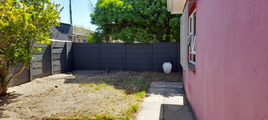 3 Bedroom Property for Sale in Goodwood Park Western Cape